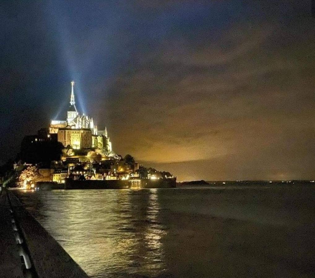 Le Petit Nid Du Mont Saint Michel Lejlighed Pontorson Eksteriør billede